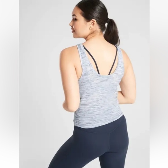 Athleta Essence Spacedye Twist Front Tank Top Heather Blue Gray Size XS Shirt - Picture 4 of 7